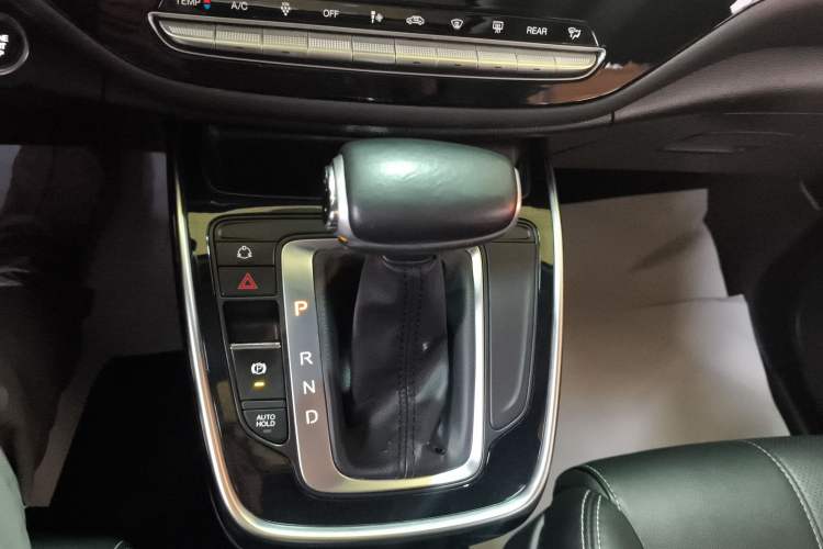 Used GAC Trumpchi M6 2021 270T DCT Luxury Edition (7 Seats)