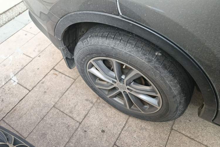 Used Geely Auto Emgrand X7 Sport 2018 1.8TD Automatic Two-Wheel Drive Zhiya Model