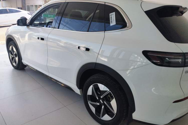 Used  E5 2024 530 km Exploration+ Version