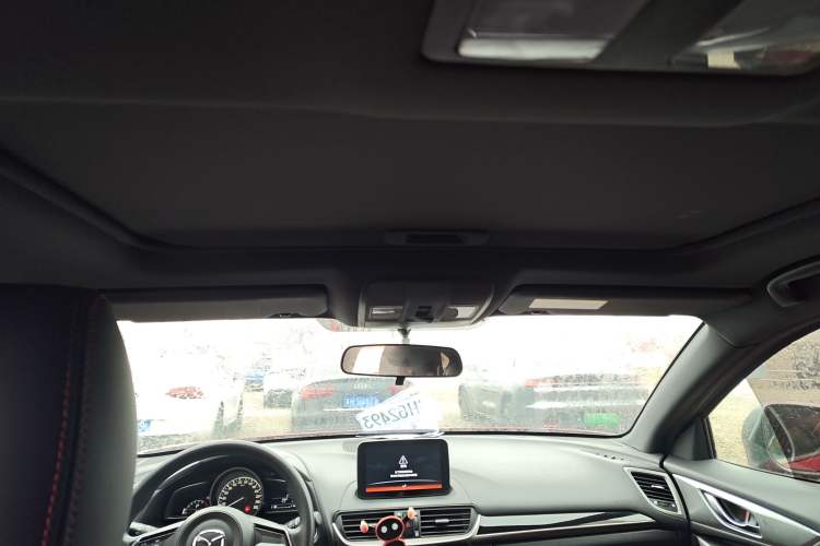 Used Mazda CX-4 2018 2.0L Automatic Two-Wheel Drive Blue Sky Dynamic Version China VI Standard
