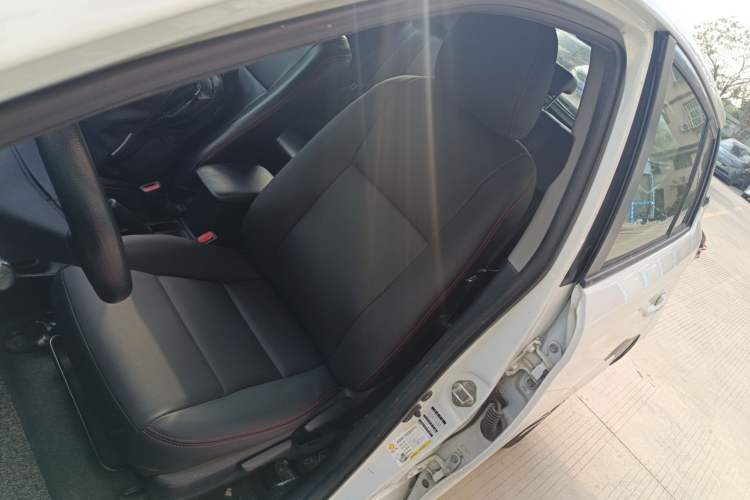 Used Toyota YARiS L 2016 Revised 1.5E CVT Charming Edition