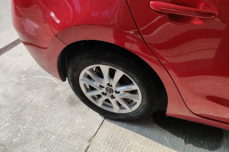 Used Mazda Mazda 3 Axela 2017 Sedan 1.5L Automatic Luxury Model Emission Standard China V
