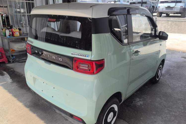 Used Wuling Hongguang MINIEV 2021 Macaron Premium Model – Lithium-NMC