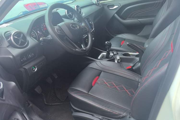 Used Soueast DX3 2018 1.5L Manual Luxury Model