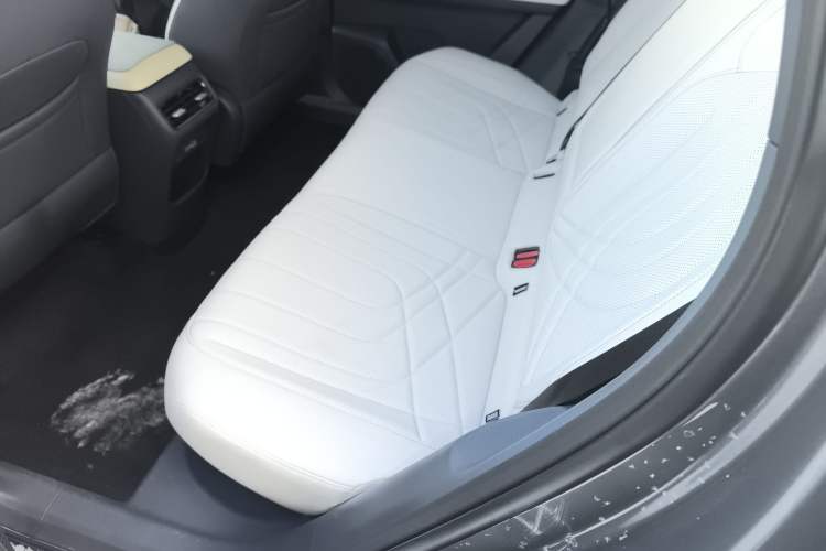 Used  Galaxy Xingjian 7 EM-i 2025 120km Exploration+ Version