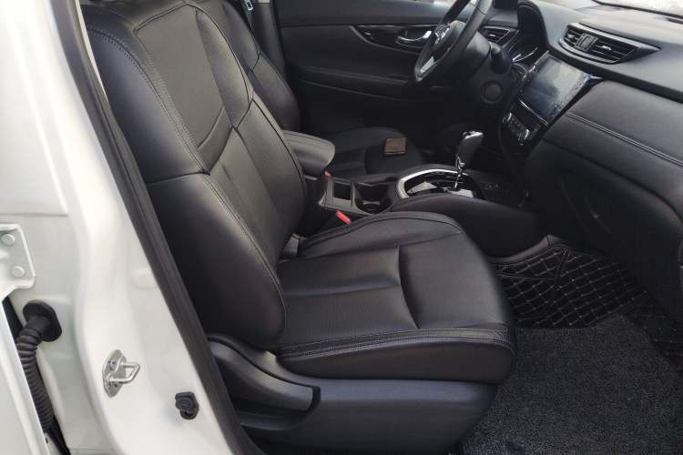 Used Nissan X-Trail 2019 2.0L CVT Smart Connect Comfort Edition 2WD