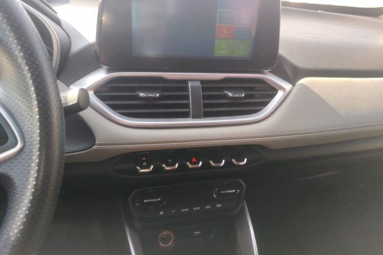 Used Baojun 510 2017 1.5L Manual Fashion Edition