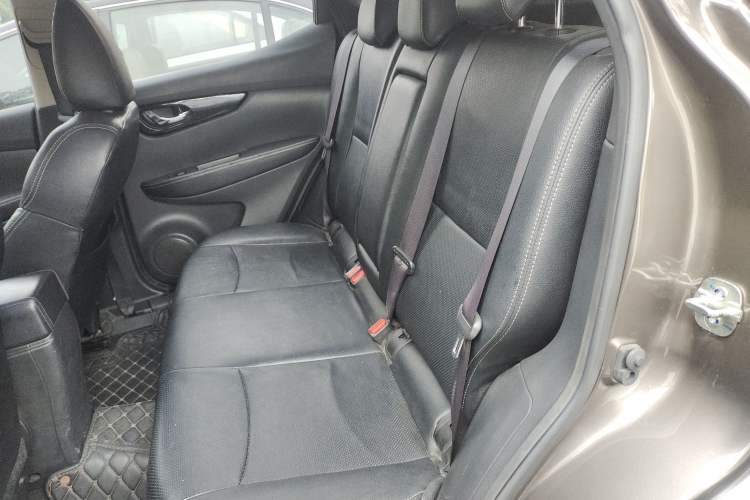 Used Nissan Qashqai 2016 2.0L CVT Elite Edition