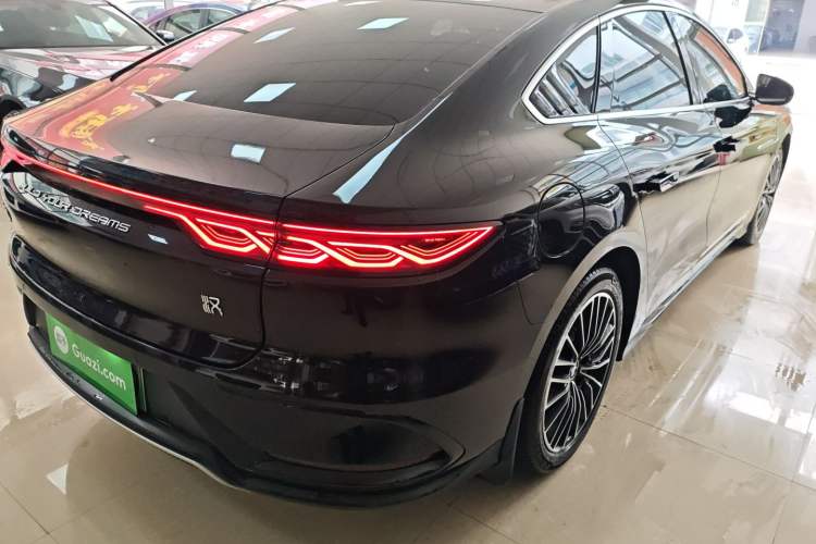 Used BYD Han 2024 EV Glory Edition 506KM Front-Wheel-Drive Premium Model