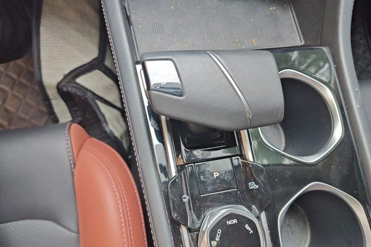 Used Changan Eado 2023 Changan Edition PLUS Blue Whale NE 1.4T GDI DCT Prestige Version
