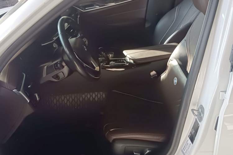 Used BMW 5 Series 2021 Updated Version 525Li Luxury Package
