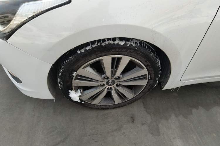 Used Hyundai Mistra 2014 1.8L Automatic Deluxe DLX Model
