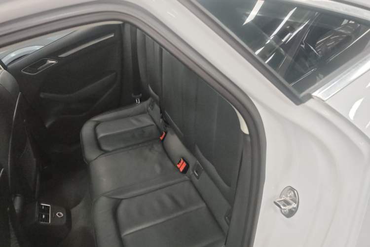 Used Audi A3 2016 Limousine 35 TFSI Style Edition
