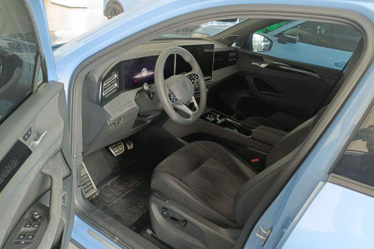 Used Volkswagen Tiguan L 2024 PRO 380TSI Four-Wheel Drive R-Line Prestige Edition