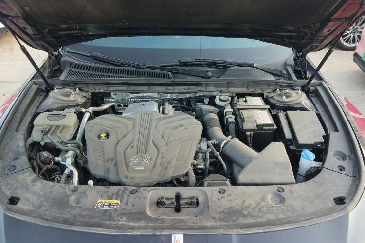 Used Hongqi H5 2023 2.0T Automatic Smart Connect Flagship Edition
