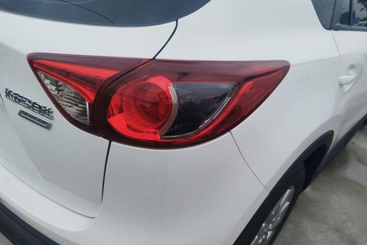 Used Mazda CX-5 2015 2.0L Automatic Two-Wheel Drive Urban Version
