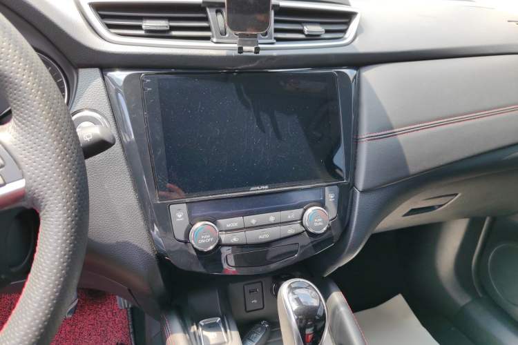 Used Nissan Qashqai 2022 2.0L CVT XV Smart Enjoyment Version
