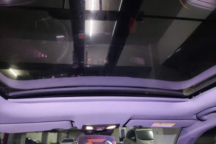 Used Changan UNI-V 2022 1.5T Prestige Version
