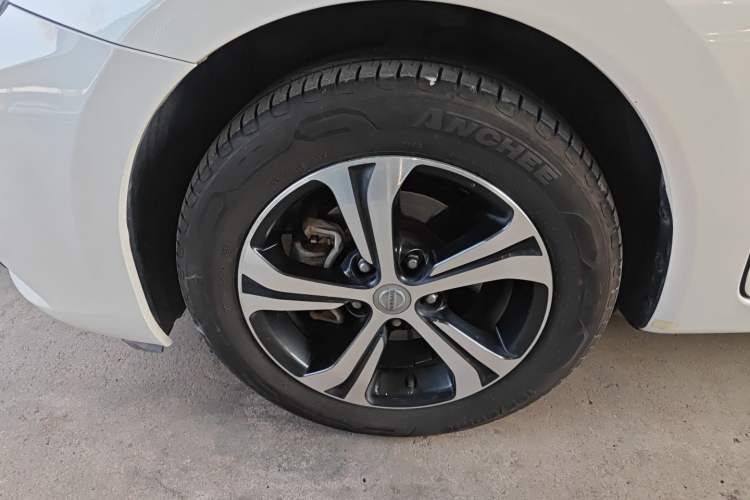 Used Nissan Tiida 2019 1.6L CVT Smart Drive Version China VI Standard
