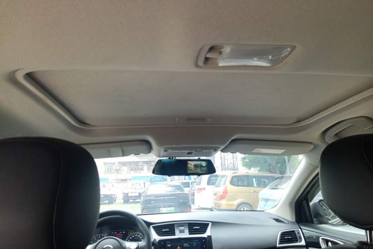 Used Nissan Sylphy 2019 1.6XV CVT Smart Connect Luxury Edition China VI Standard