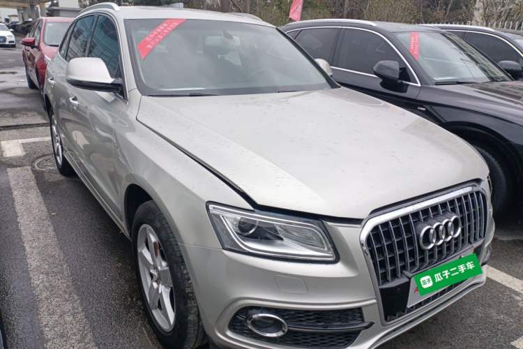 Used Audi Q5 2017 Plus 40 TFSI Ambition Model
