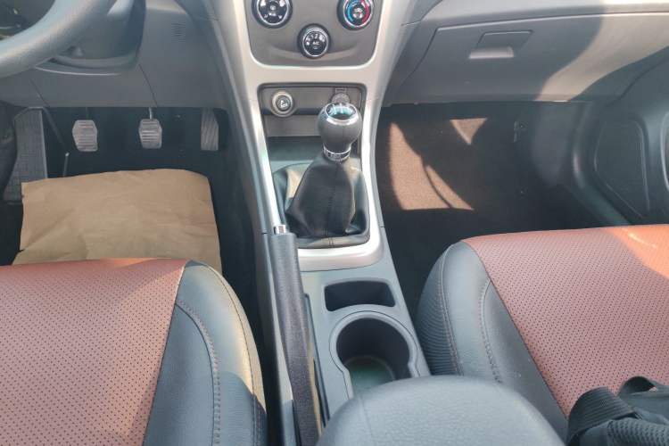 Used BYD F3 2015 Energy-Efficient Model 1.5L Manual Comfort Edition