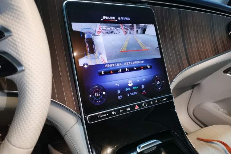 Used Mercedes-Benz EQE SUV 2024 500 4MATIC Luxury Edition
