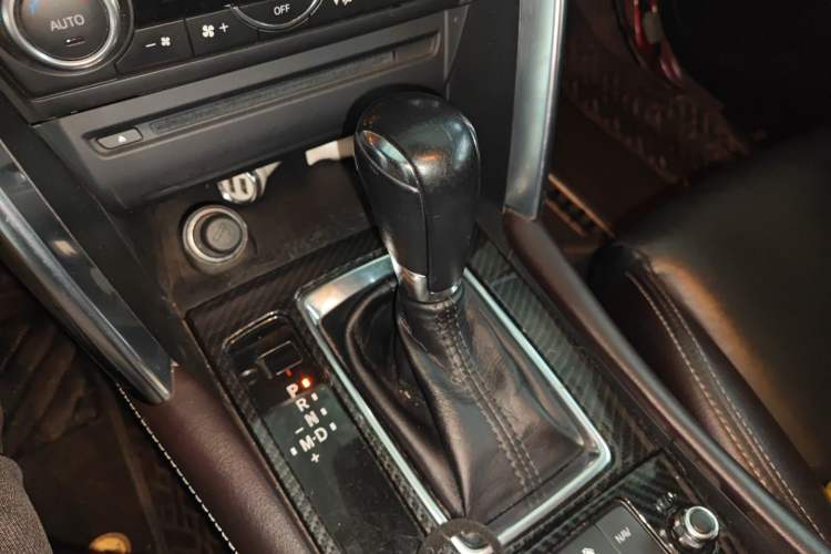 Used Mazda CX-4 2018 2.0L Automatic Two-Wheel Drive Blue Sky Leading Edition China V Standard
