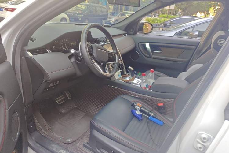 Used Land Rover Discovery Sport New Energy 2022 Facelifted P300e Plug-in Hybrid Electric Version
