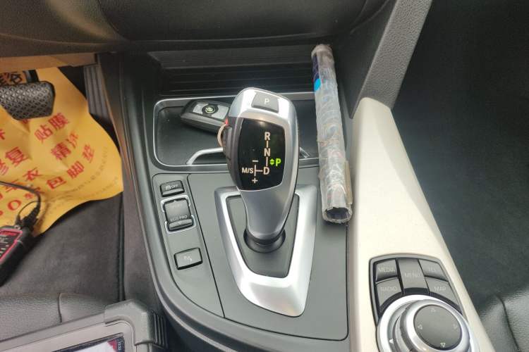 Used BMW 3 Series 2016 320Li Fashion Model
