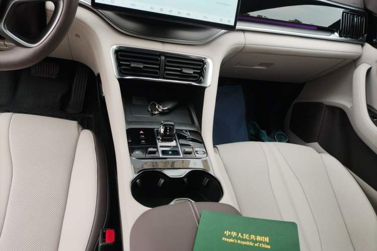 Used BYD Song PLUS New Energy 2025 EV Intelligent Driving Version 520km Premium Model
