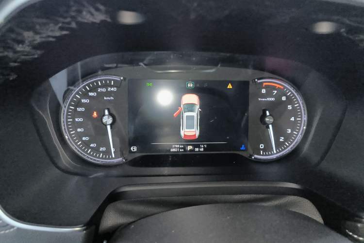 Used Roewe RX5 2018 30T Two-Wheel Drive Automatic Internet Platinum Edition
