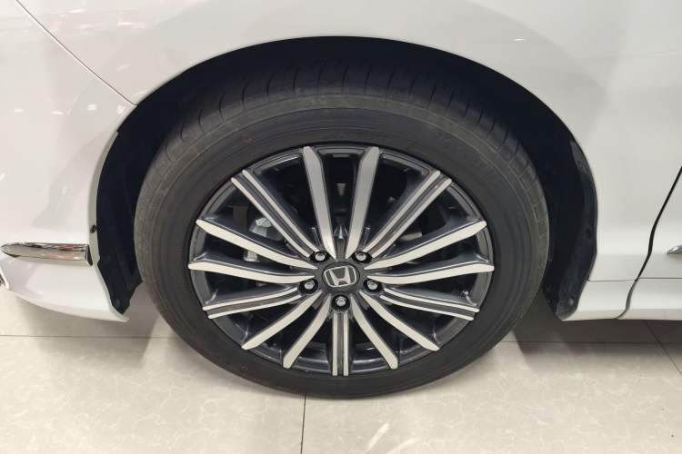 Used Honda Elysion 2022 2.0L eHEV Luxury First Edition
