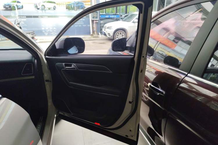 Used Haval H6 Coupe 2016 Blue Label 1.5T Automatic Two-Wheel Drive Urban Model
