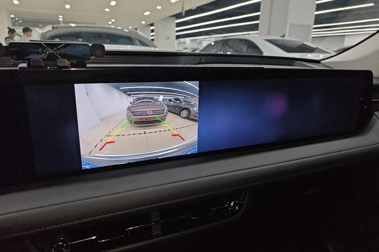 Used Ford Mondeo 2023 EcoBoost 180 Luxury Model
