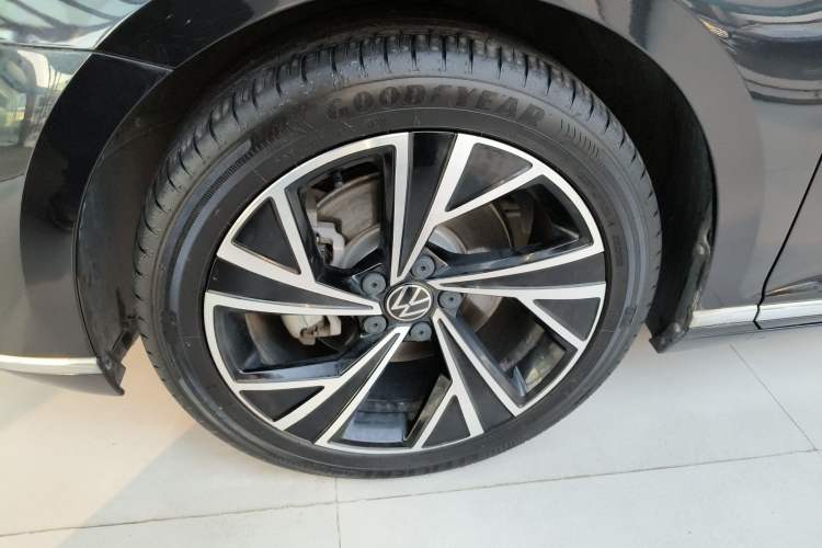 Used Volkswagen Magotan 2021 330TSI DSG 30th Anniversary Edition