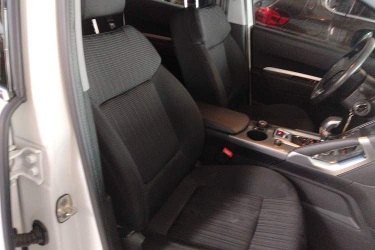 Used Peugeot 3008 2016 1.6THP Automatic Classic Edition
