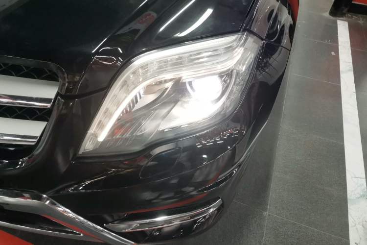 Used Mercedes-Benz GLK-Class 2015 GLK 300 4MATIC Fashion Edition Ultimate Version