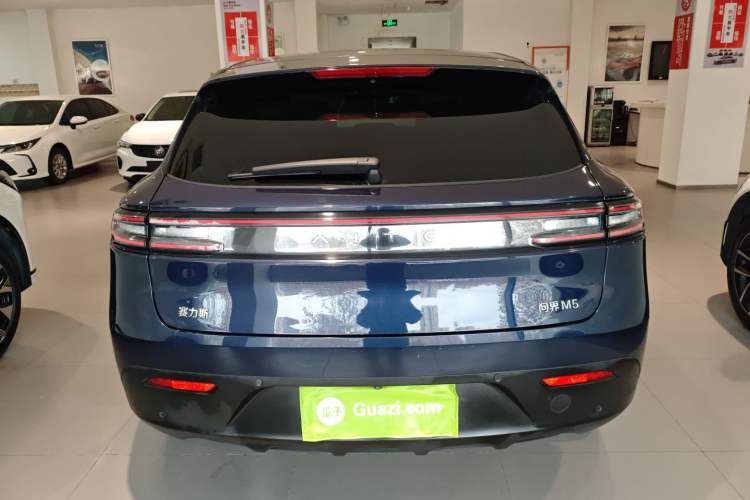 Used Hima AITO M5 2022 Extended-Range Four-Wheel Drive Performance Version
