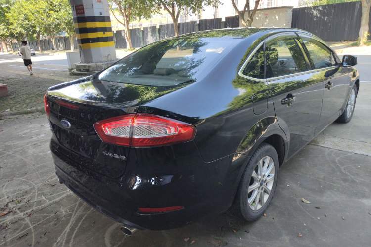 Used Ford Mondeo 2013 2.3L Fashion Edition
