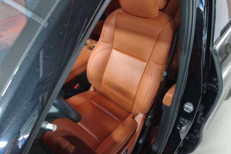 Used Li Auto L8 2024 PRO Model
