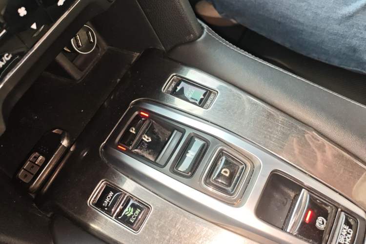 Used Honda UR-V 2017 370TURBO 2WD Prestige Edition China V
