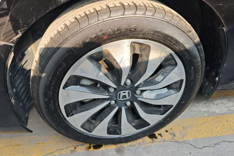 Used Honda Accord 2016 Hybrid 2.0L Sharp Edition
