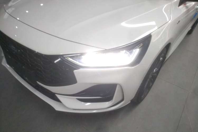 Used Ford Focus 2022 Hatchback EcoBoost 180 Automatic ST Line
