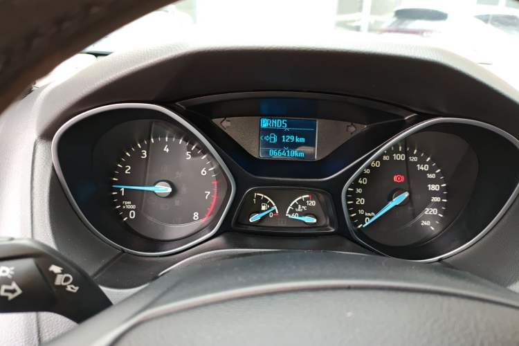 Used Ford Focus 2017 Sedan 1.6L Automatic Fashion Edition Smart Drive Version