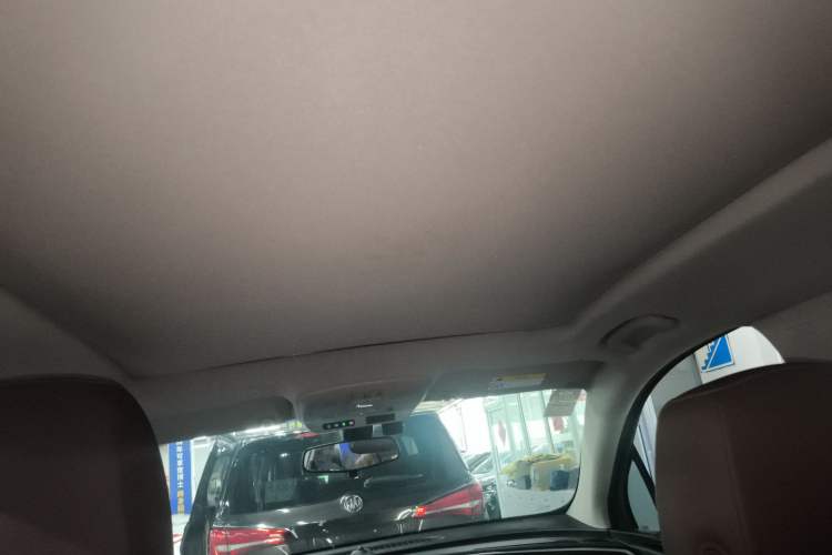 Used Buick Envision 2020 20T Two-Wheel Drive Luxury Model
