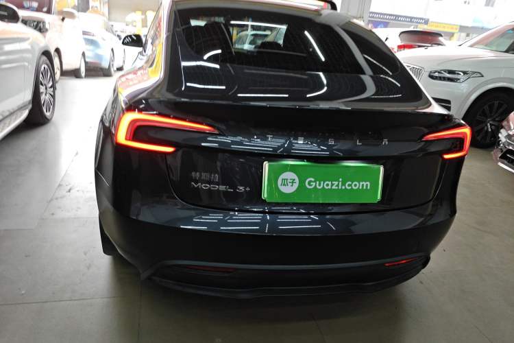 Used Tesla Model 3 2023 Long-Range All-Wheel-Drive Version