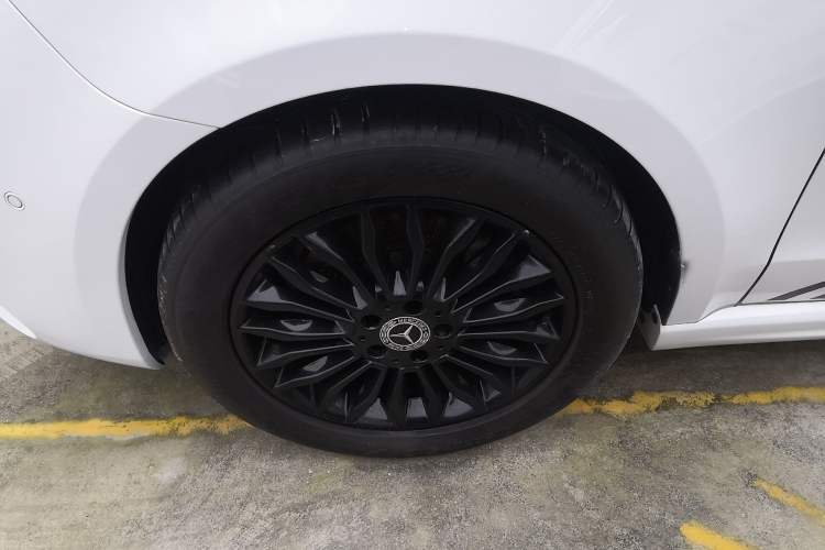 Used Mercedes-Benz V-Class 2018 V 260 AMG Sport Edition China VI
