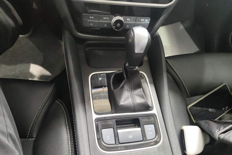 Used BYD Song MAX 2018 1.5T Automatic Smart Connect Luxury 6-Seater
