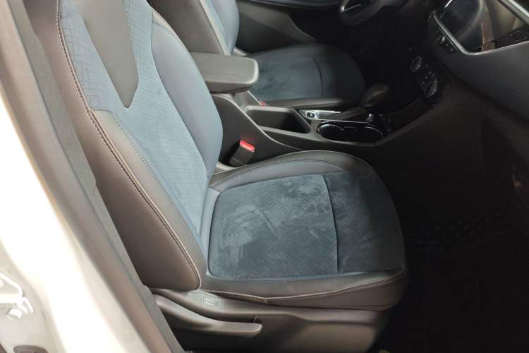 Used Buick Encore GX 2020 20T CVT Two-Wheel Drive Luxury Version
